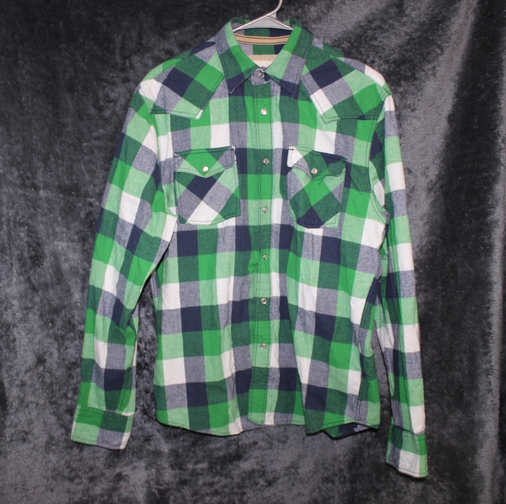 Ditch plains snap up checked shirt